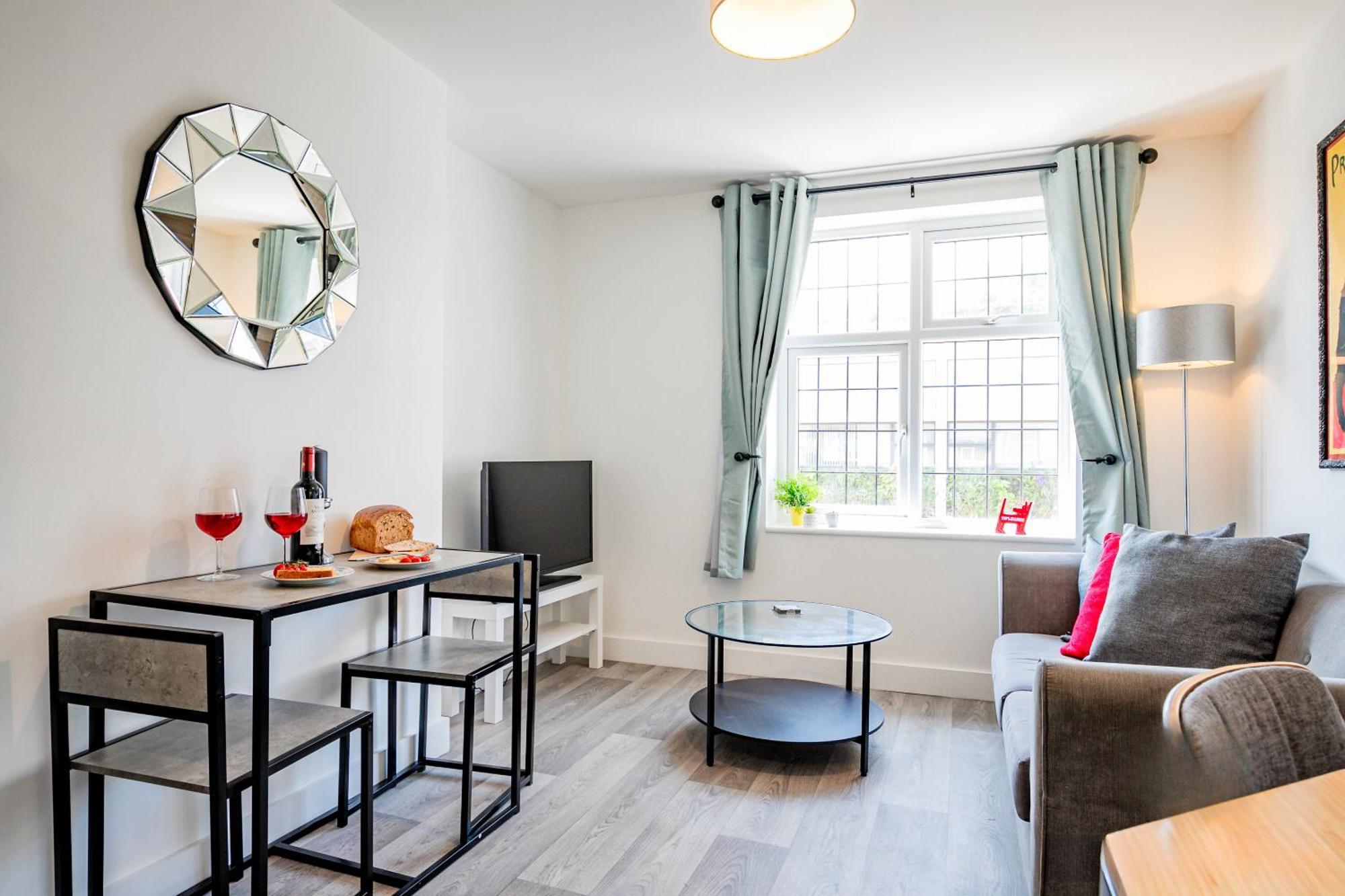 Host & Stay - Croydon Road Apartments 凯特勒姆 外观 照片